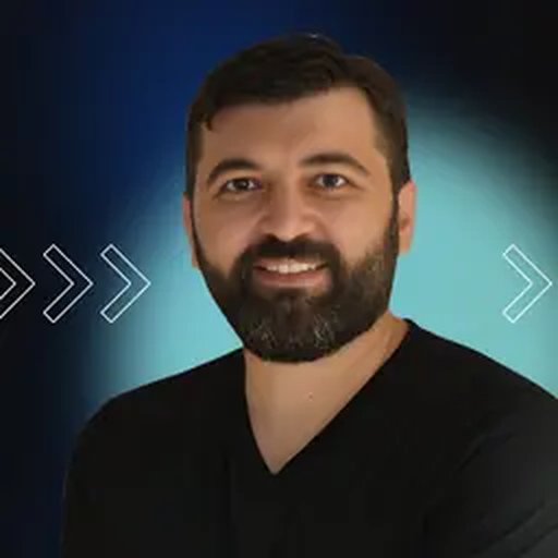 Portrait photograph of Elchin Bayramov, a member of the Evenness team.
